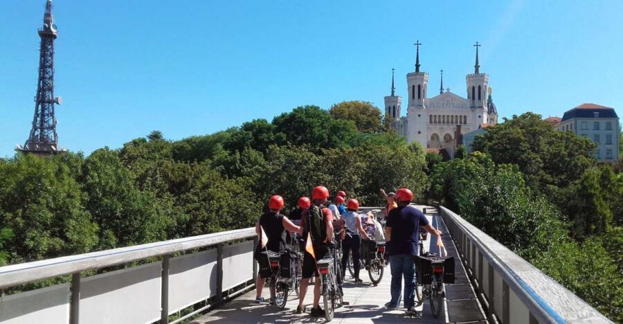 4h Complete Lyon Experience - E-Bike, Tasting & Walk - Vieux Lyon on foot: cobblestones, traboules, and hidden courtyards