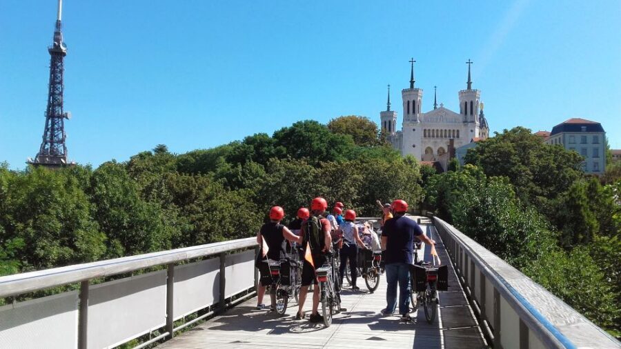 4h Complete Lyon Experience - E-Bike, Tasting & Walk - The 4-hour combo that actually makes sense