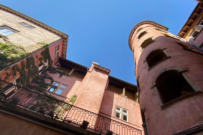 Audio-guided tour of Old Lyon - Musée des arts de la marionnette - Gadagne: Guignol, Lyon’s puppet side