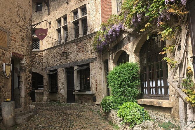 Beaujolais & Pérouges Wine & Food Tasting Private Tour from Lyon - Price and value: when a private tour makes sense for up to 3 people
