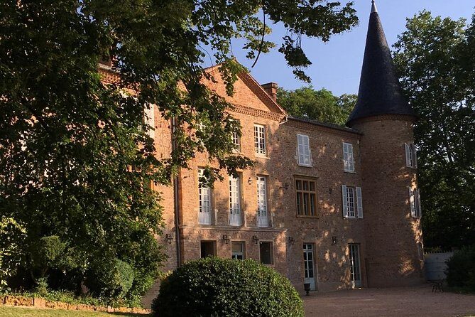 Cheese and Wine Accord Tour at Château de Champ-Renard - Entering Château de Champ-Renard: medieval setting, real vineyard context