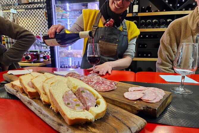 Gourmet tour of Presqu’île & Vieux Lyon 4 hours - meal included - The Food Part: Lunch-Size Meal and Five Local Tastings