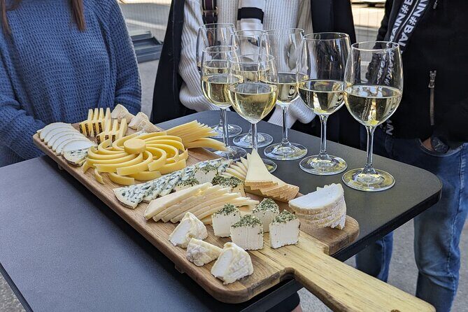 Gourmet tour of Presqu’île & Vieux Lyon 4 hours - meal included - Who This Tour Suits Best