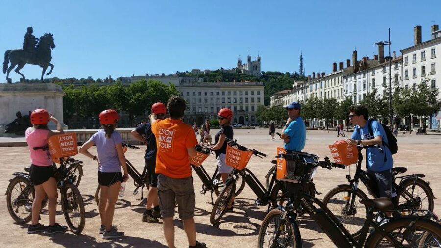 Lyon: 2-Hour Electric Bike Tour with a Local Guide - Tête d’Or Park: Your Time-Out From City Streets