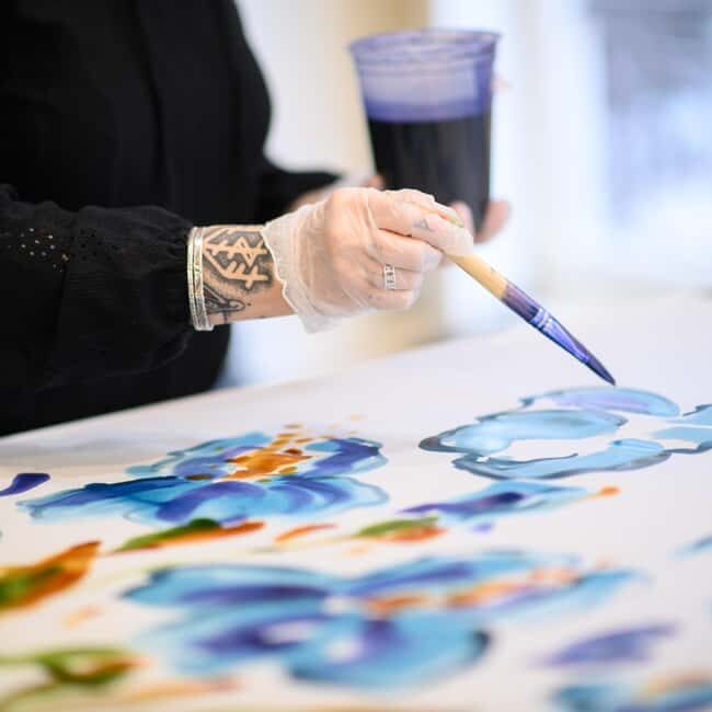 Lyon: Create your own traditional Lyonnais silk square - Enter L’Atelier de Soierie: A Quiet Courtyard, Real Workshops