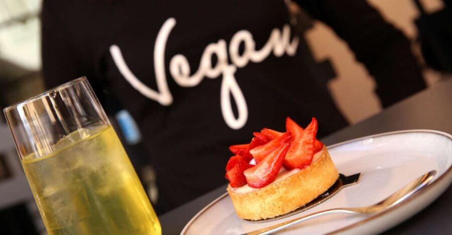 Lyon: Croix-Rousse District Vegan Food Tour with Tastings - Price and value: is $353 per group up to 2 worth it?