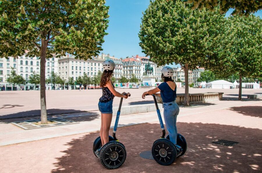 Lyon: Discovery Tour by Segway - Vieux Lyon quick hits and Palais de Justice context