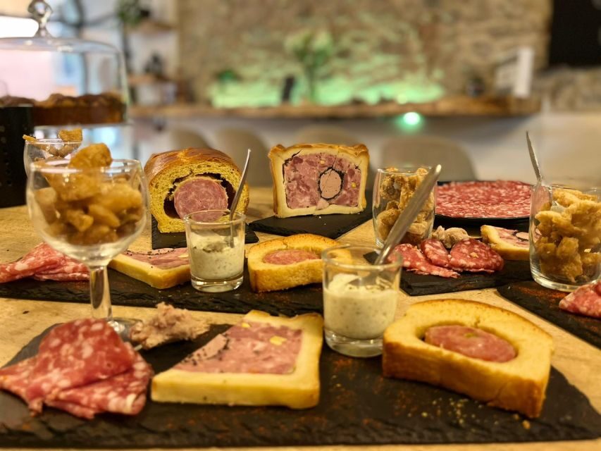 Lyon: Food Walking Tour with a Local Guide - Traboules: Lyon’s Passageways Built for Food and Flow