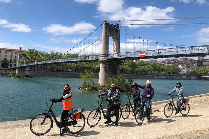 Lyon: Highlights Bike Tour - Getting rolling: where you start and how the timing works
