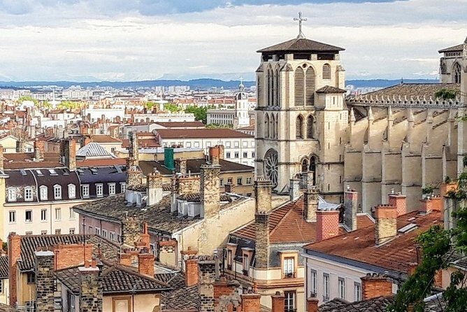 Lyon Highlights & Secrets Walking Guided Tour (small group) including Funicular - Is This a Good Way to See Lyon in 3 Hours?