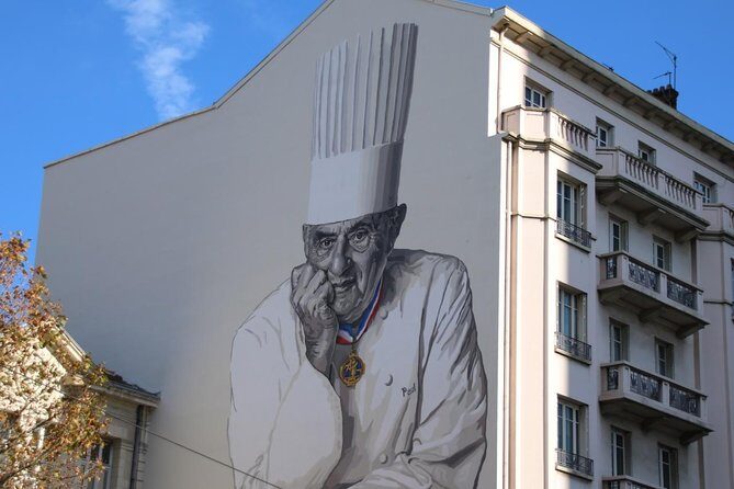 Lyon Morning Food Market Tasting Tour in Les Halles Paul Bocuse - The market’s story: Cordeliers roots and the mères lyonnaises connection
