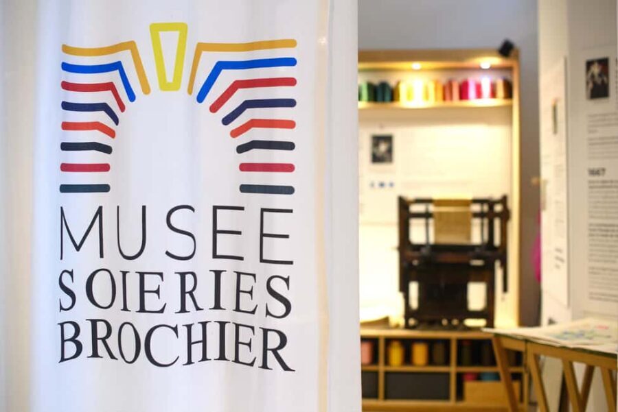 Lyon: Musée Soieries Brochier guided tour in French - Key highlights you should care about