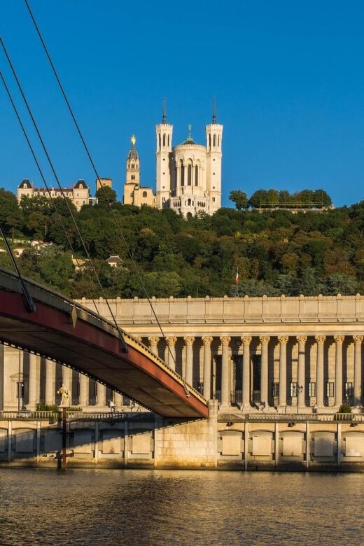 Lyon : Old city Walking Tour ( Group or Private ) - Price and value: what $182 buys you (and what it doesn’t)