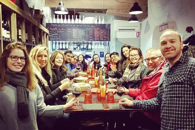 Lyon Old Town Food Tour with Local Specialties Tasting & Lunch - The 12-Person Pace: How the Walk Fits Real Travel Days