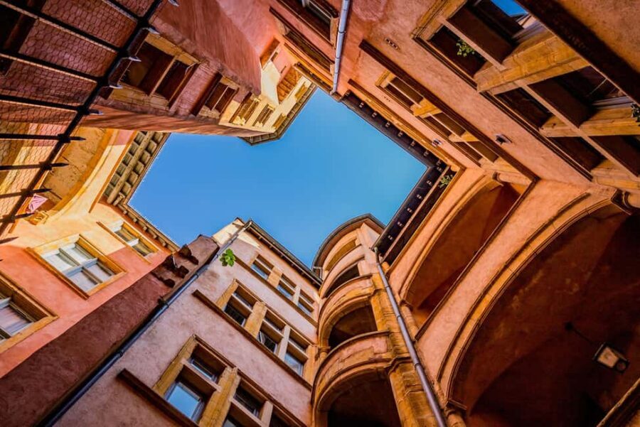 Lyon: Private Traboules Tour – Hidden Passages - Starting at Place de la Croix-Rousse and the Jacquard landmark
