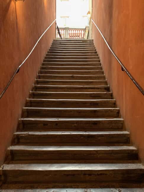 Lyon: Private Walking Tour of "Traboules" in the Old Town - Value for $43: Why This Price Works for a Small-Group Specialist