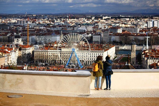 Lyon Private Walking Tour with a Local - Private walking tour in Lyon: why this format works