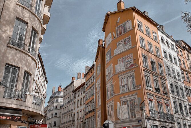 Lyon Scavenger Hunt and Sights Self-Guided Tour - Key highlights you’ll feel right away