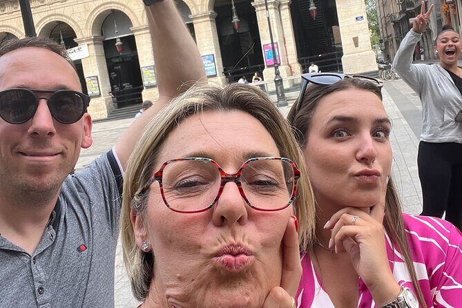 Lyon Scavenger Hunt and Sights Self-Guided Tour - How long is this, and how to pace yourself without rushing