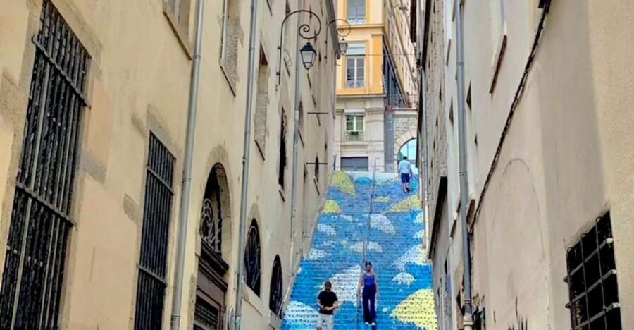 Lyon: Street Art & Street Food Tour - Learning street art codes and techniques without turning it into homework
