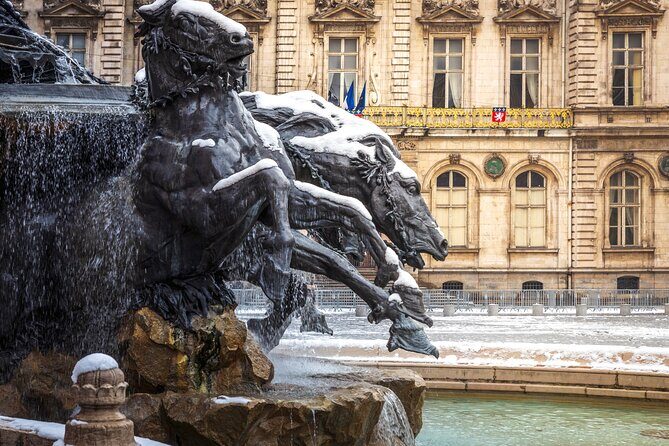 Lyon UNESCO: Private walking tour - Stop 1: Cathédrale Saint-Jean-Baptiste—Gothic drama and local identity
