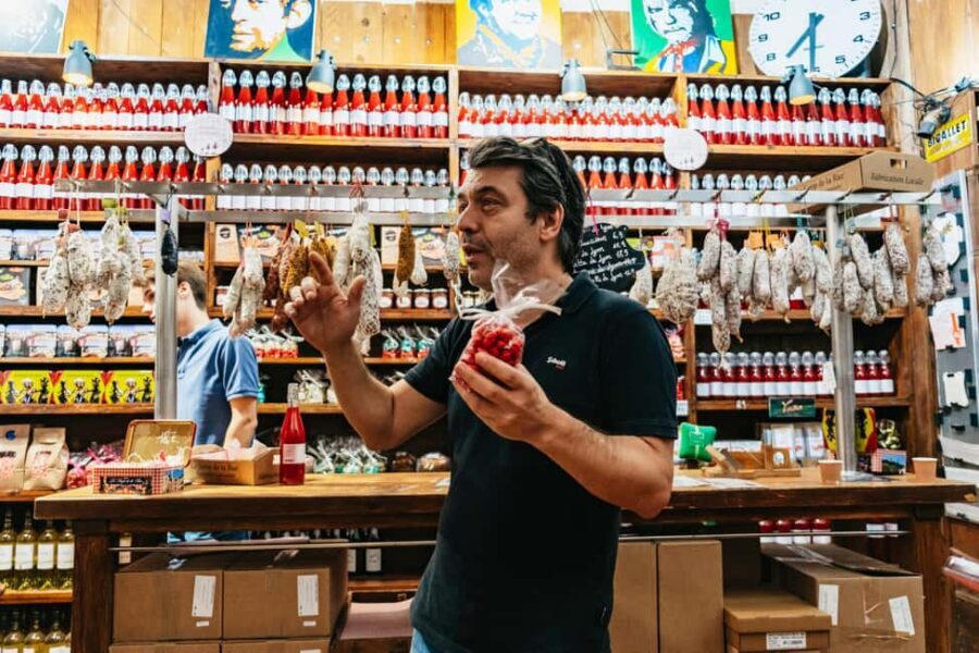 Lyon: Vieux Lyon Food Tasting Walking Tour - Why Vieux Lyon Makes This Food Tour Feel Right