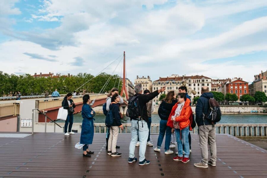 Lyon: Vieux Lyon Food Tasting Walking Tour - Should You Book This Lyon Food Tasting Walk?