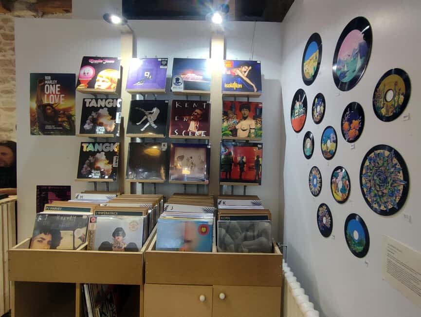 Lyon: Wine Tasting & Vinyl Record Experience - Walking Group Size and Pace: Why Up to 10 Changes Everything