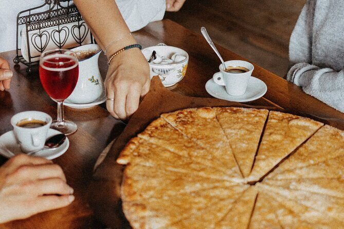 Pérouges & Annecy Private Day Trip with Food Tasting from Lyon - Lake Annecy Options: Crystal Water Views and the Cruise Choice