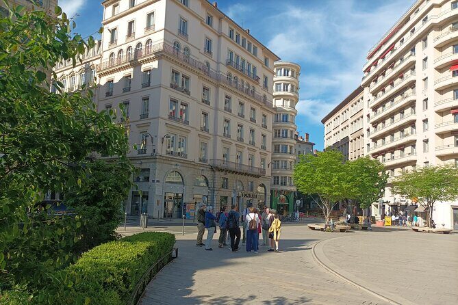 Private guided tour of Old Lyon with your official tour guide ! - The best way to see Old Lyon in just 2 hours