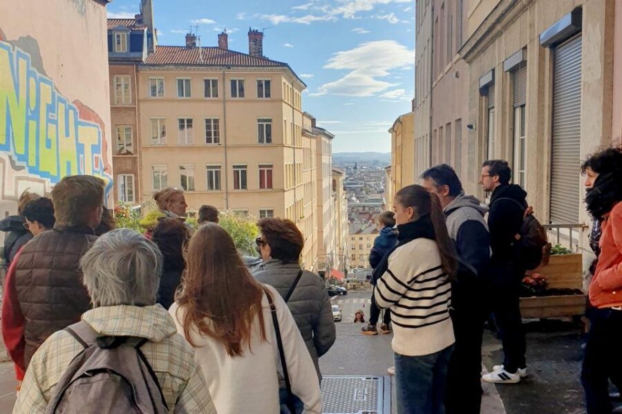 Storytelling tour of Croix-Rousse in French - Should You Book the Croix-Rousse Storytelling Tour?