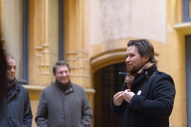 Storytelling tour of Old Lyon - Vieux Lyon in the 16th century: Henry II’s looming arrival