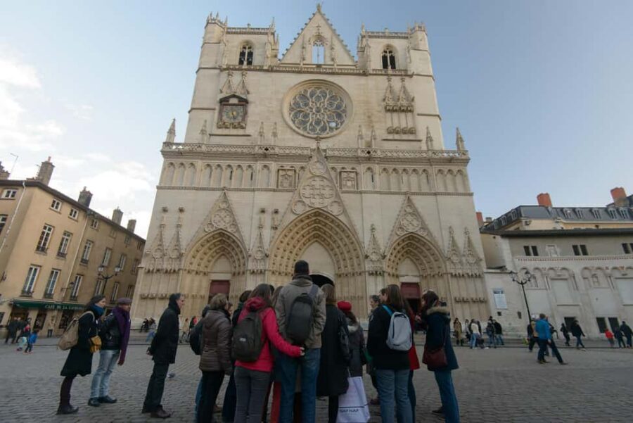 Theatrical visit of the Vieux-Lyon in French - A Theatrical Visit That Makes 16th-Century Lyon Feel Close